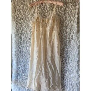 Vintage 60s Corhan Noumair Ivory Blush Sheer Floral Lace Trim Full Slip Size 34